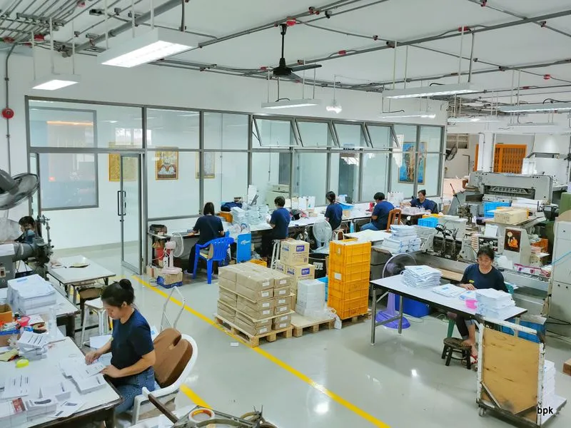 Postpress ลาเบลม้วนคุณภาพจาก BPK Printing บริการครบวงจรสำหรับงานพิมพ์ที่ต้องการความประณีตและความทนทานสูง